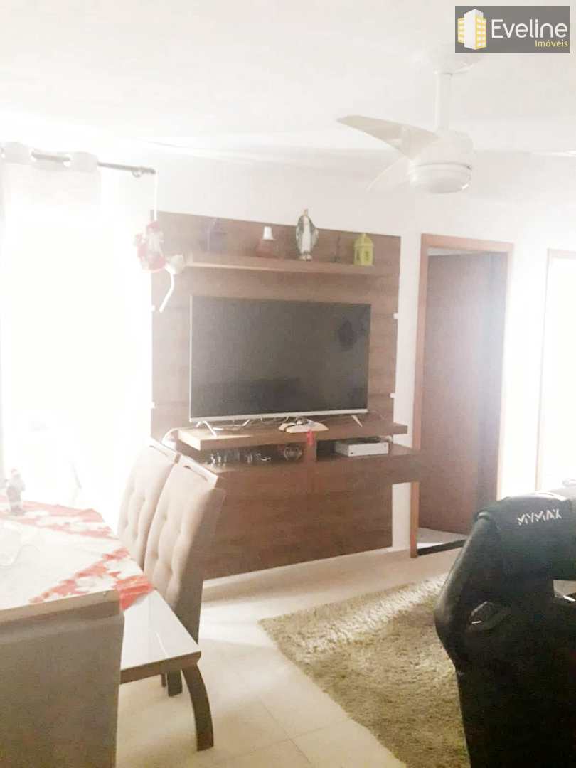 Apartamento à venda com 3 quartos, 65m² - Foto 4