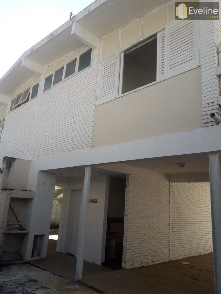 Casa à venda com 3 quartos, 168m² - Foto 11