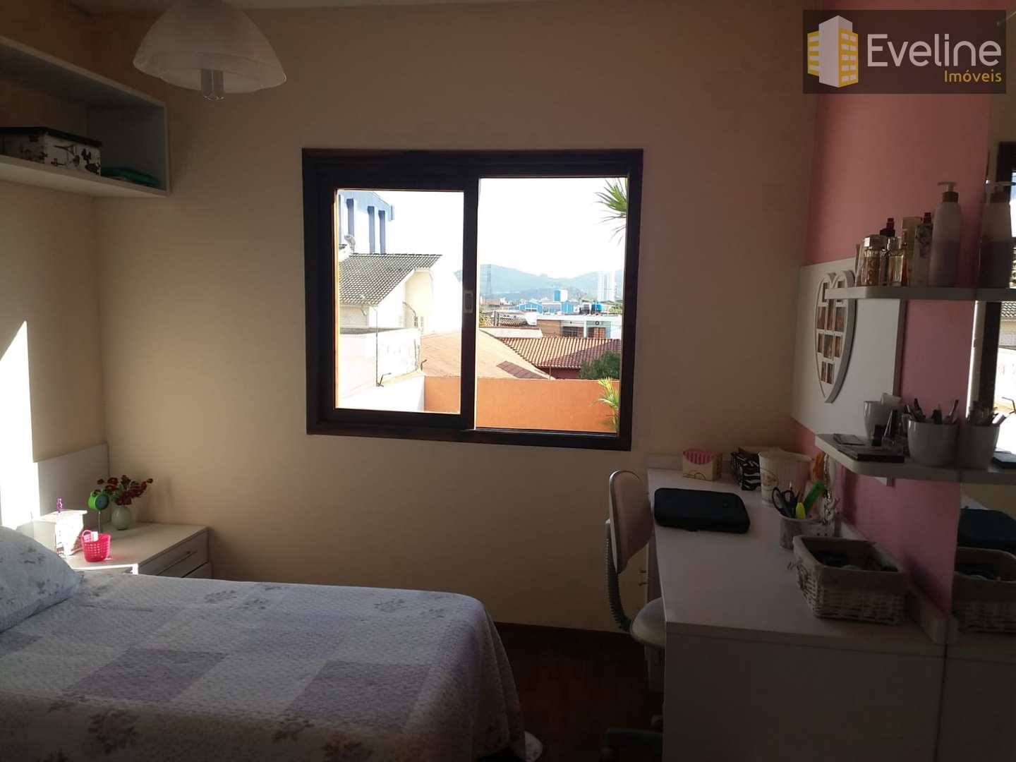 Casa à venda com 3 quartos, 150m² - Foto 12