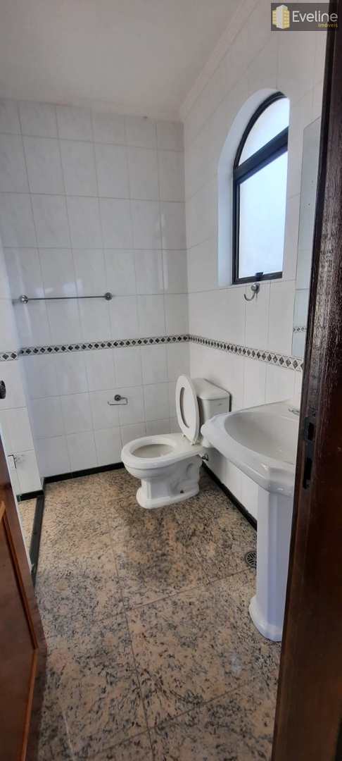 Casa à venda com 4 quartos, 360m² - Foto 26