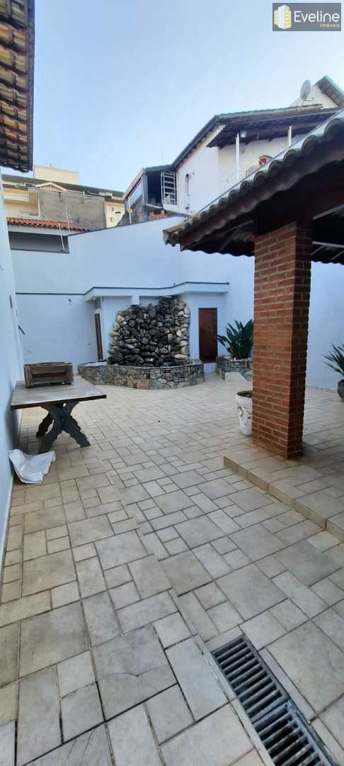 Casa à venda com 4 quartos, 360m² - Foto 30