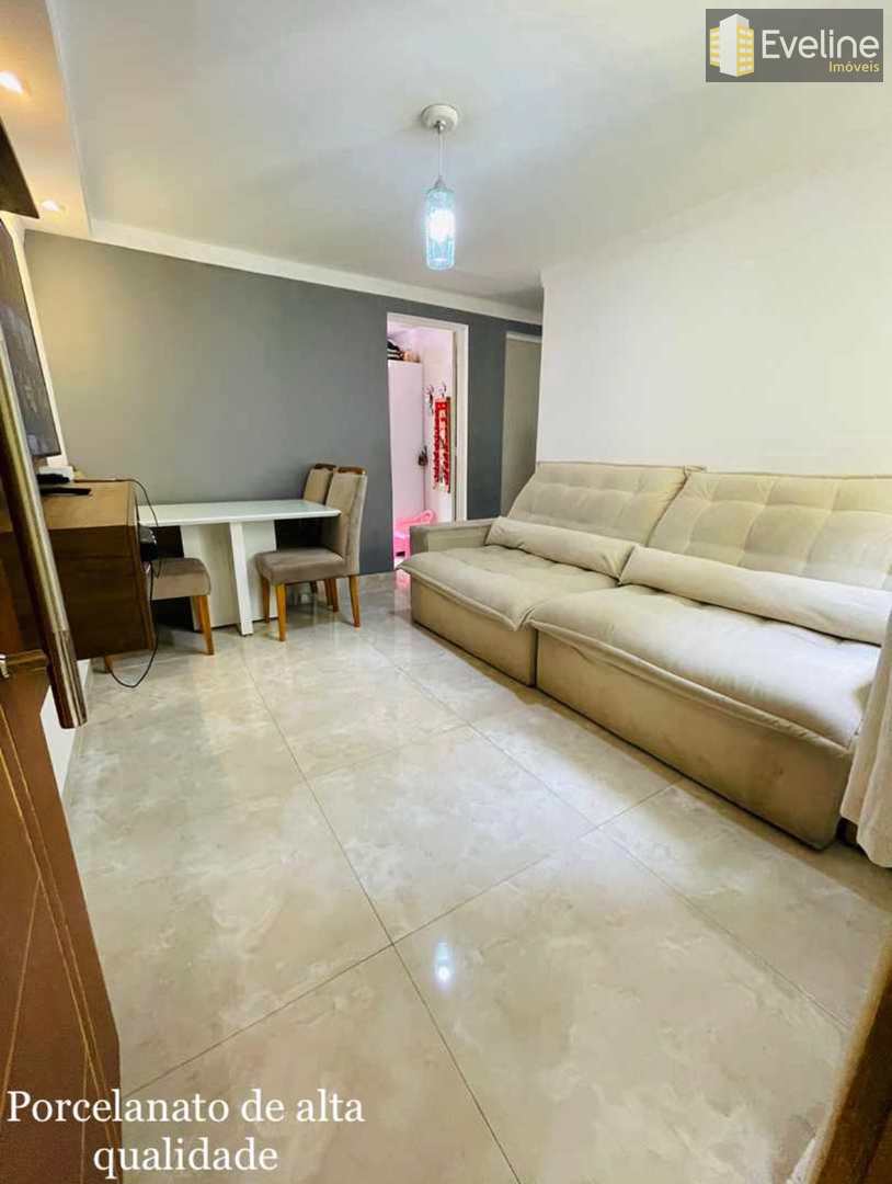 Apartamento à venda com 2 quartos, 45m² - Foto 4