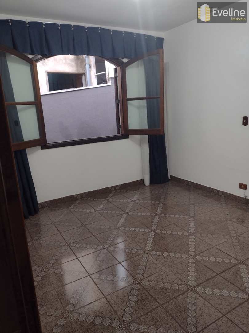 Casa à venda com 3 quartos, 230m² - Foto 14