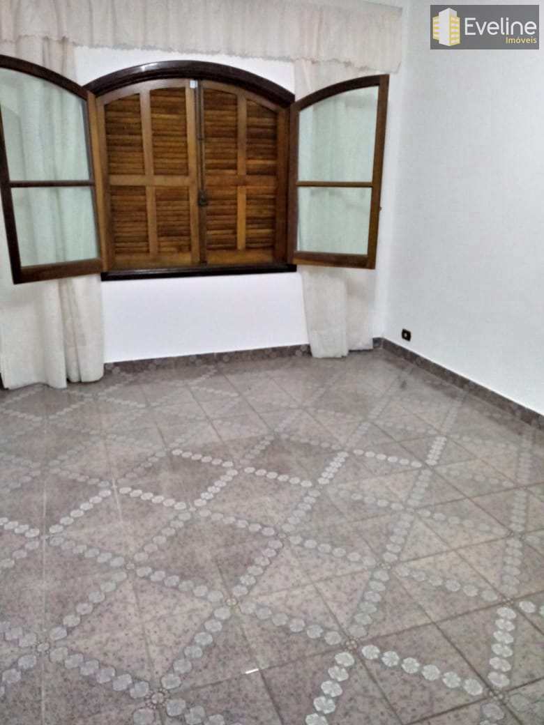 Casa à venda com 3 quartos, 230m² - Foto 11