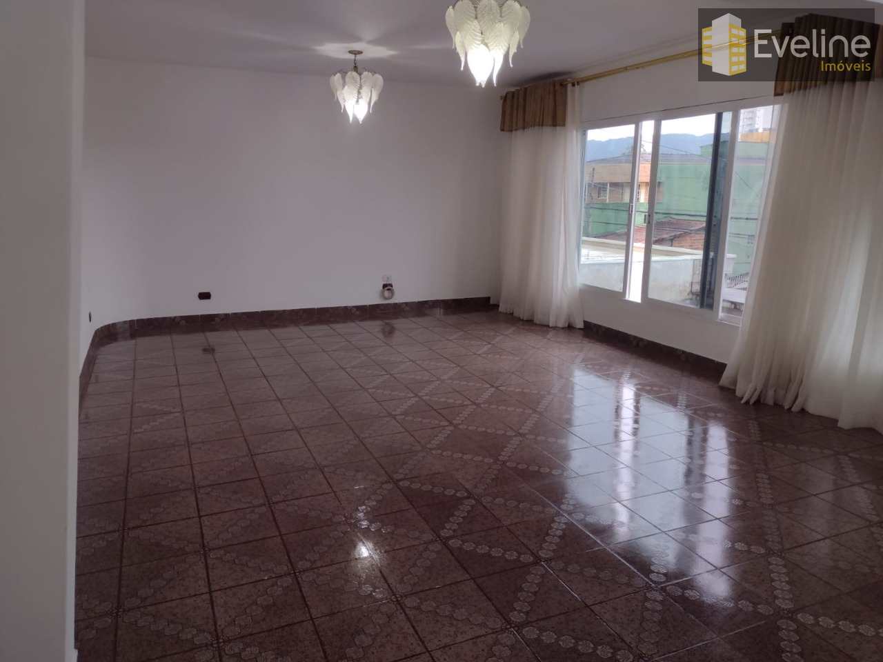 Casa à venda com 3 quartos, 230m² - Foto 3