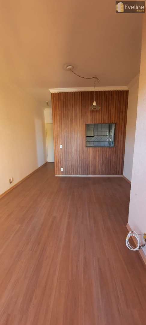 Apartamento à venda com 3 quartos, 70m² - Foto 3