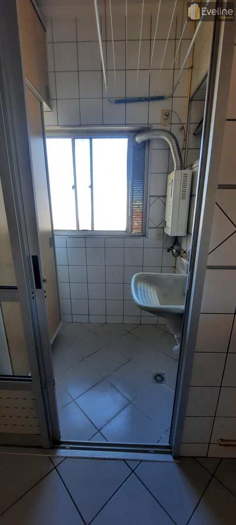 Apartamento à venda com 3 quartos, 70m² - Foto 11