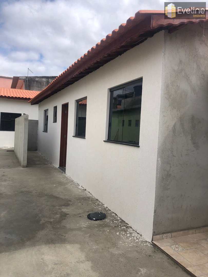 Casa à venda com 4 quartos, 300m² - Foto 10