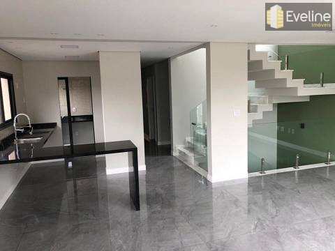 Casa de Condomínio à venda com 3 quartos, 242m² - Foto 2