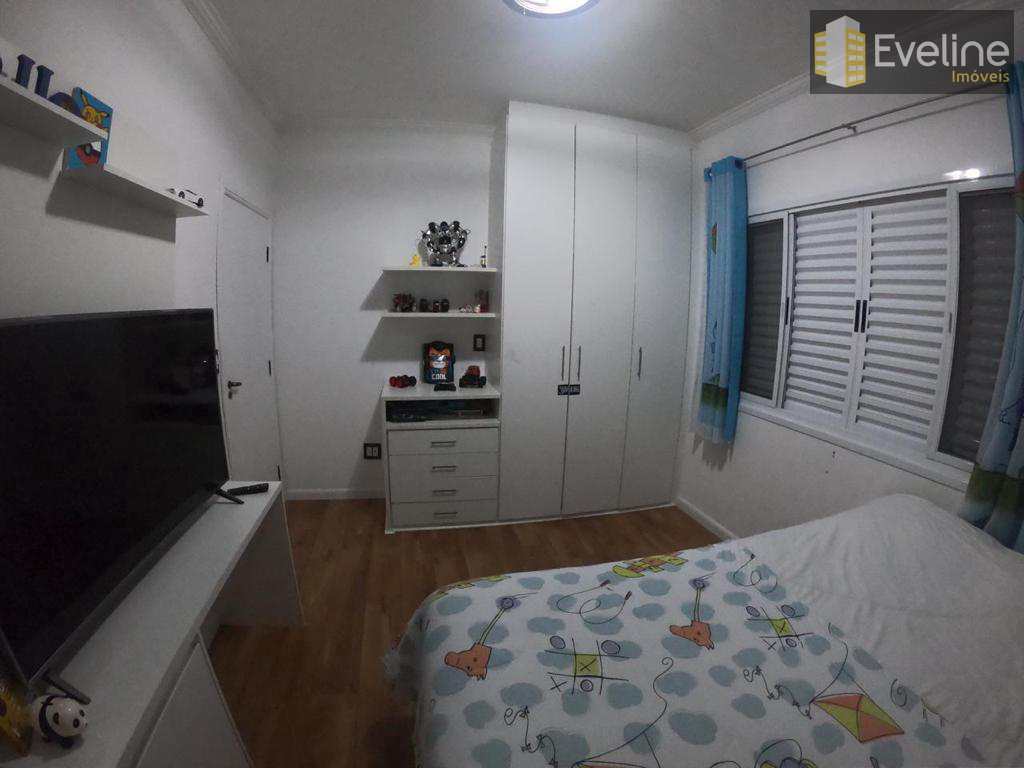 Casa à venda com 3 quartos, 300m² - Foto 26