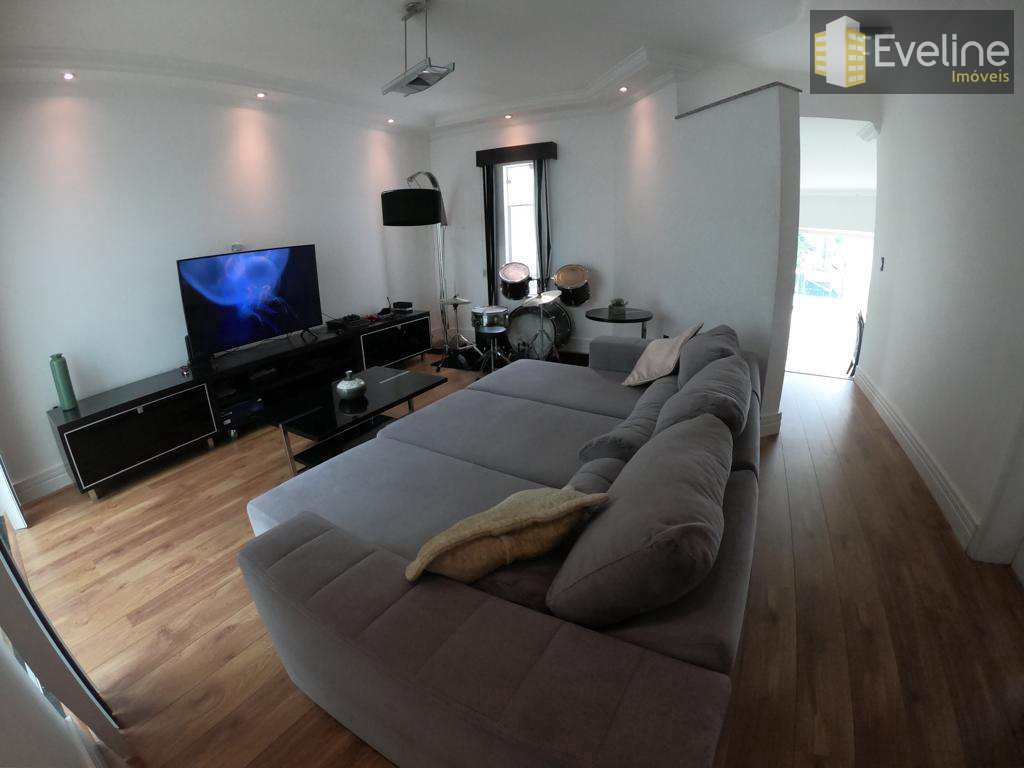 Casa à venda com 3 quartos, 300m² - Foto 17