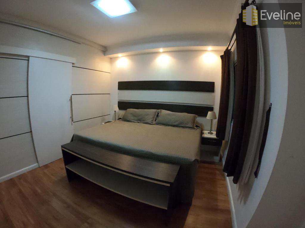 Casa à venda com 3 quartos, 300m² - Foto 20