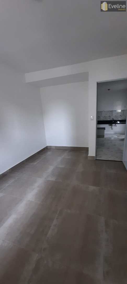 Apartamento para alugar com 2 quartos, 75m² - Foto 11