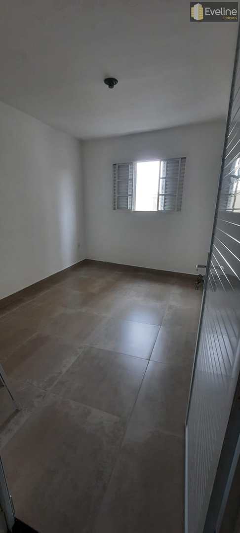 Apartamento para alugar com 2 quartos, 75m² - Foto 13