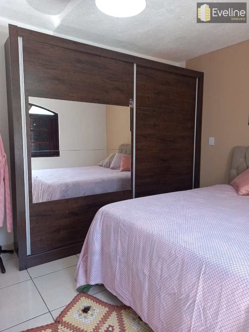 Casa à venda com 3 quartos, 300m² - Foto 12