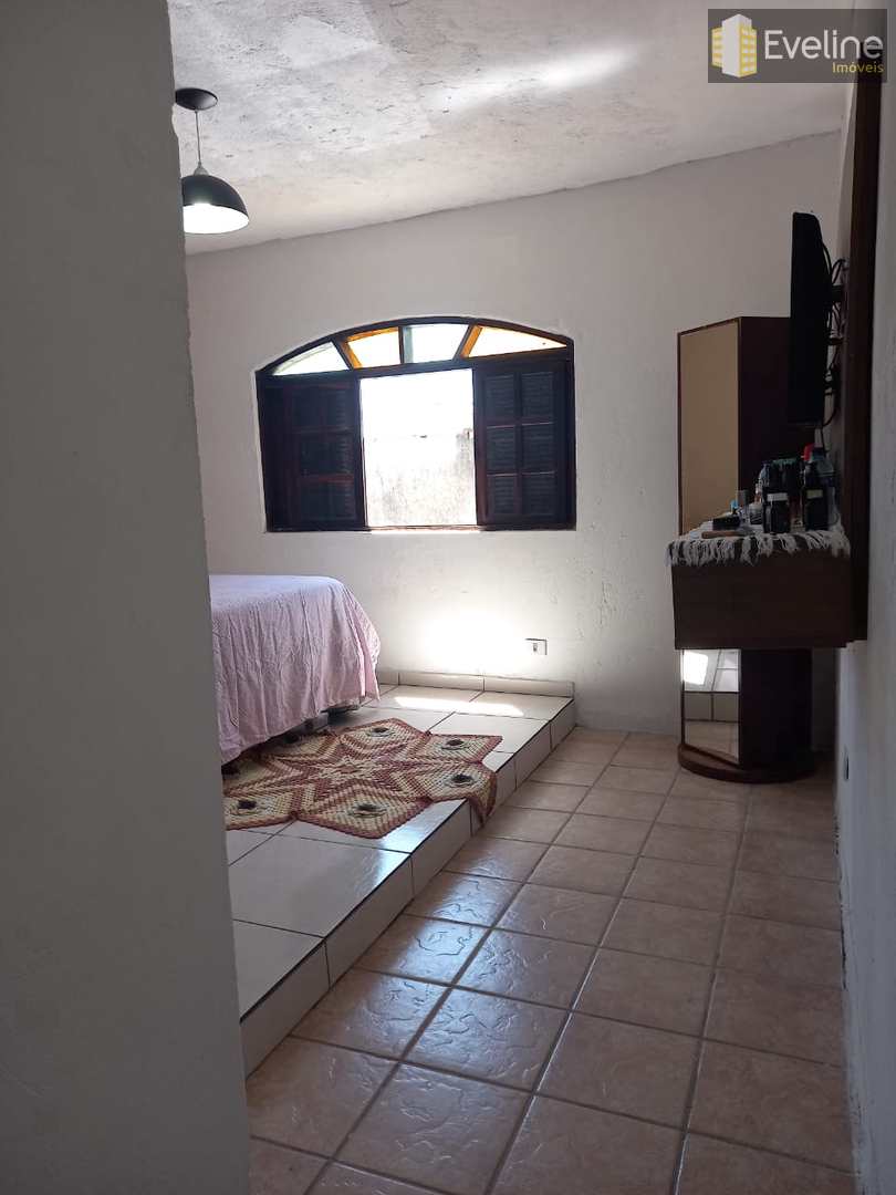 Casa à venda com 3 quartos, 300m² - Foto 10