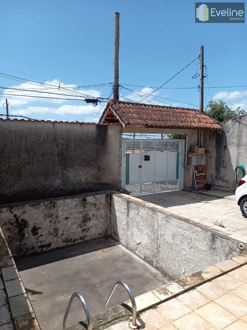 Casa à venda com 3 quartos, 300m² - Foto 29