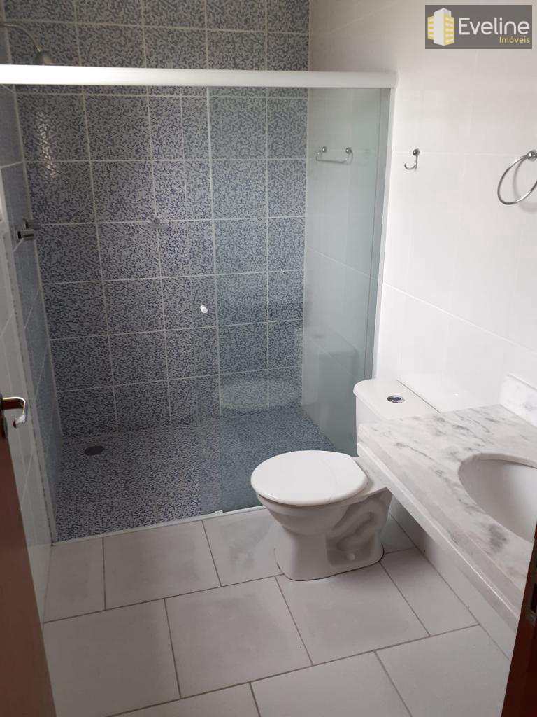 Casa de Condomínio para alugar com 4 quartos, 350m² - Foto 15