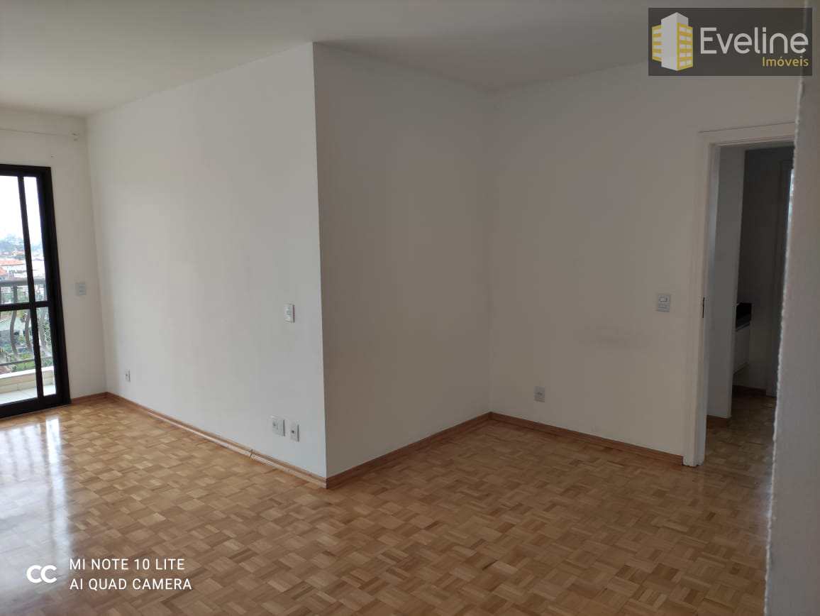 Apartamento à venda com 3 quartos, 90m² - Foto 3