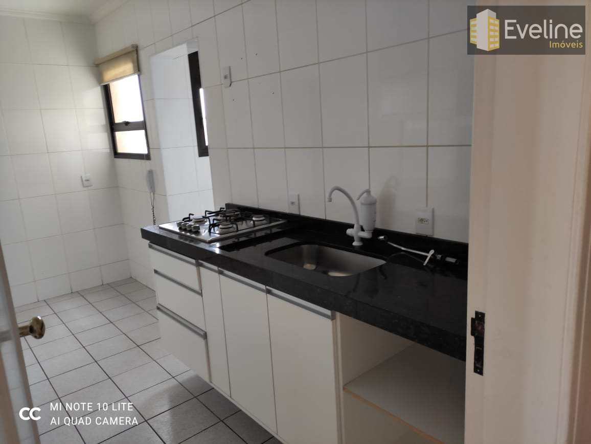 Apartamento à venda com 3 quartos, 90m² - Foto 4