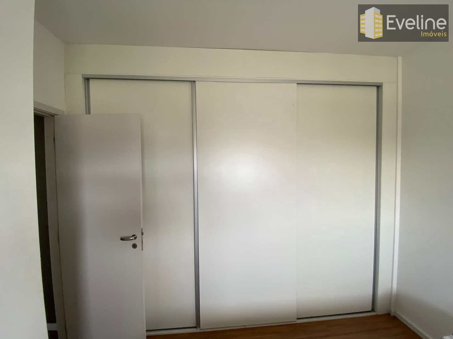 Apartamento à venda com 1 quarto, 50m² - Foto 13