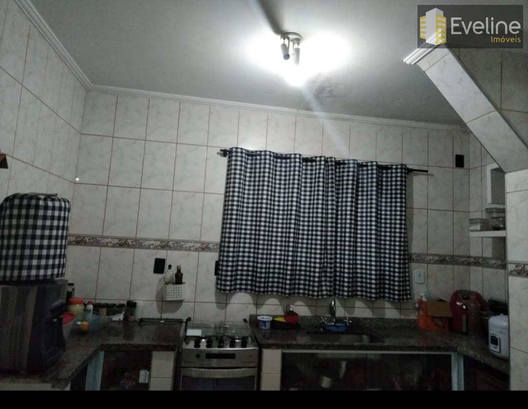 Casa à venda com 4 quartos, 243m² - Foto 5