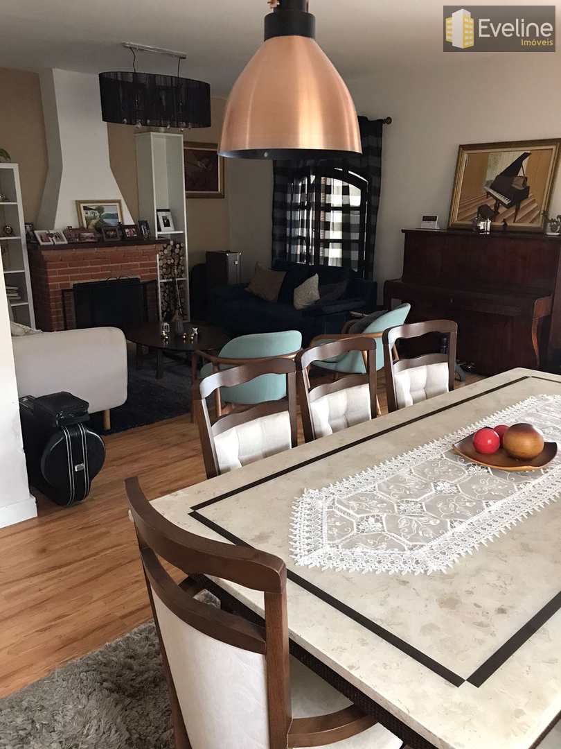 Casa à venda com 3 quartos, 400m² - Foto 4