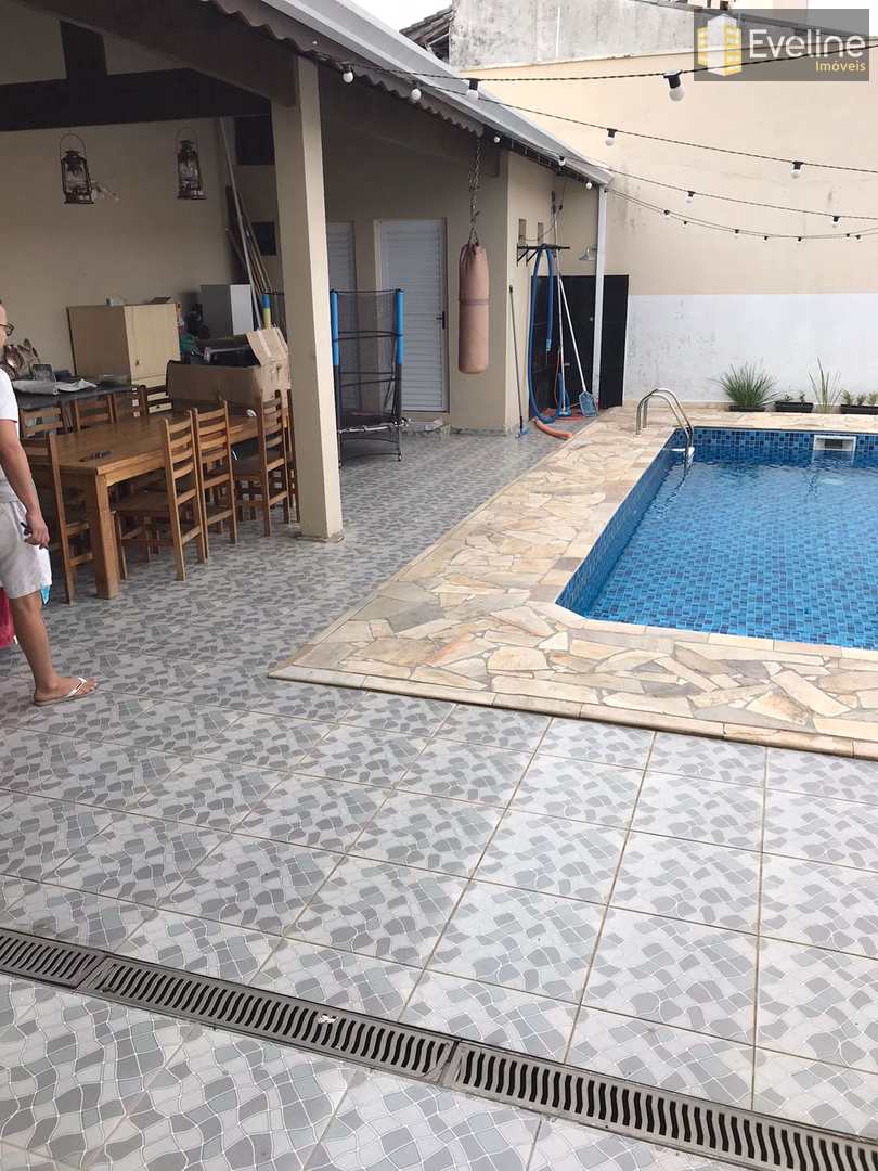 Casa à venda com 3 quartos, 400m² - Foto 19