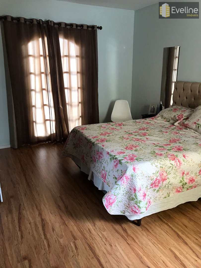 Casa à venda com 3 quartos, 400m² - Foto 11