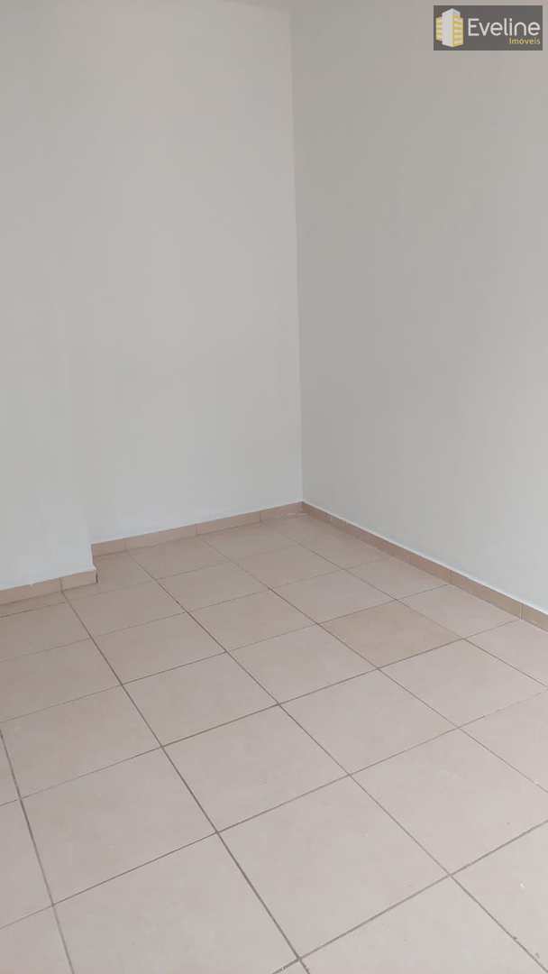 Apartamento à venda com 2 quartos, 60m² - Foto 4