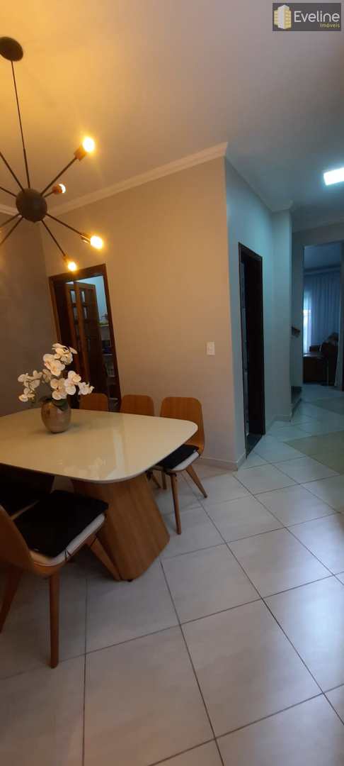 Casa à venda com 3 quartos, 128m² - Foto 12