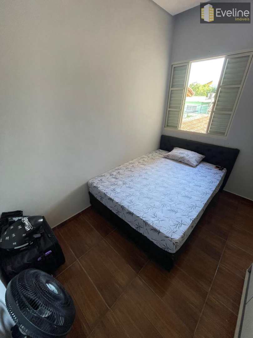 Casa à venda com 3 quartos, 97m² - Foto 17