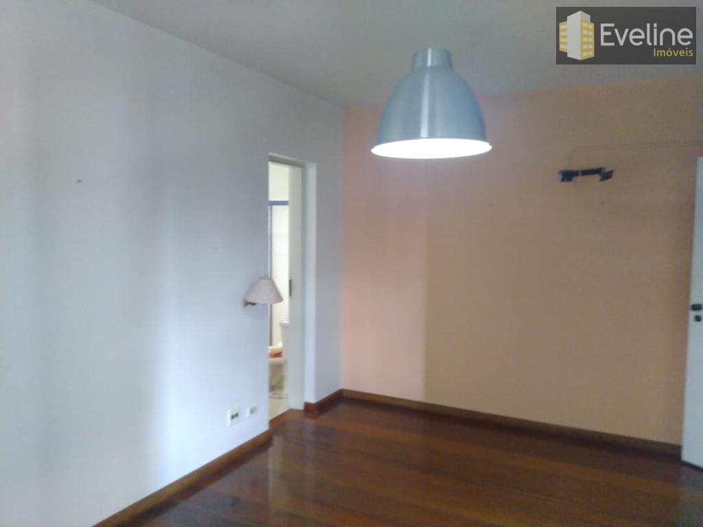 Apartamento à venda com 3 quartos, 210m² - Foto 19