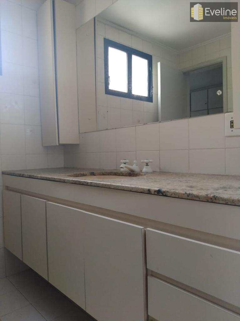 Apartamento à venda com 3 quartos, 210m² - Foto 21