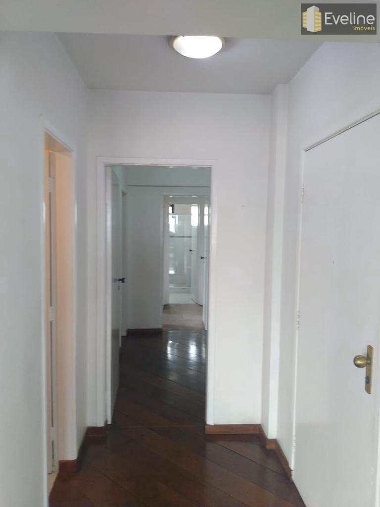 Apartamento à venda com 3 quartos, 210m² - Foto 16