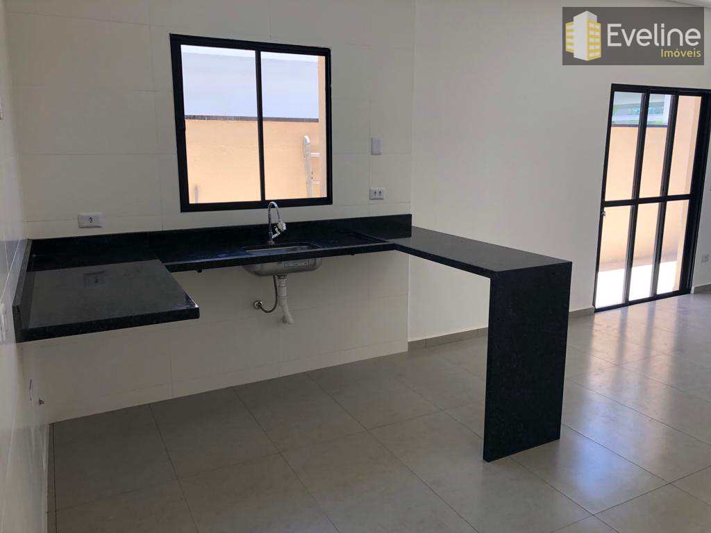 Casa à venda com 2 quartos, 88m² - Foto 6