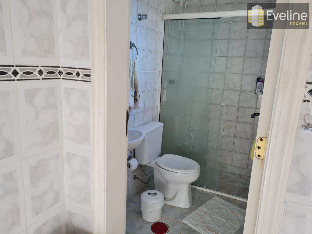 Apartamento à venda com 3 quartos, 130m² - Foto 19