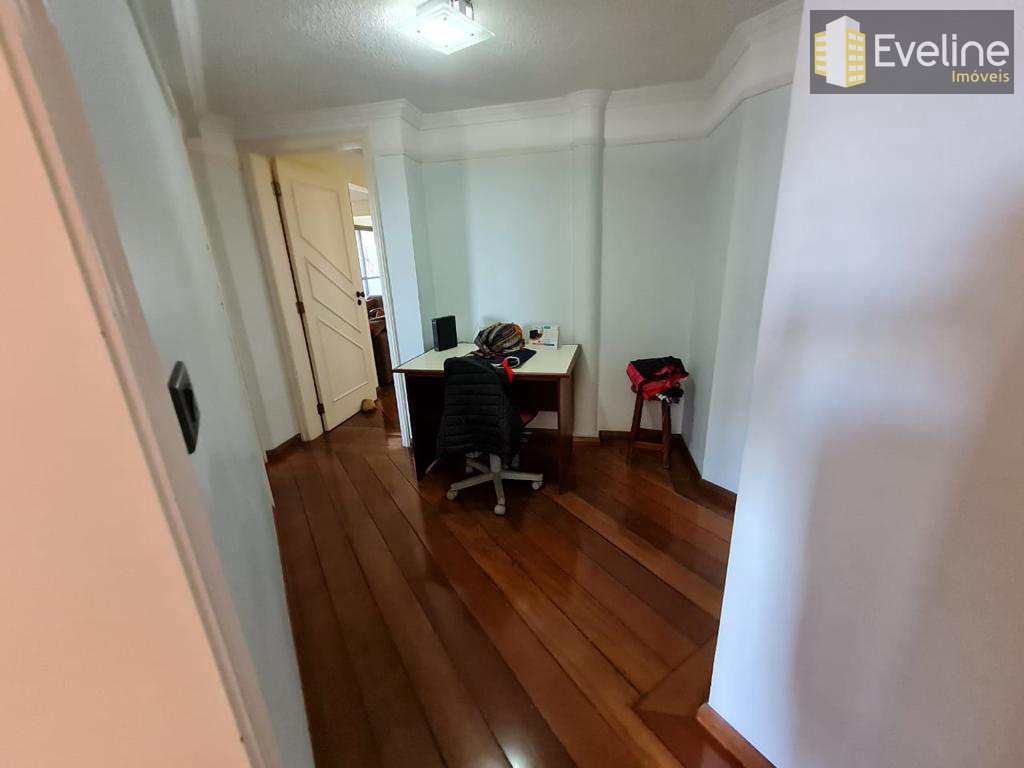 Apartamento à venda com 3 quartos, 130m² - Foto 14