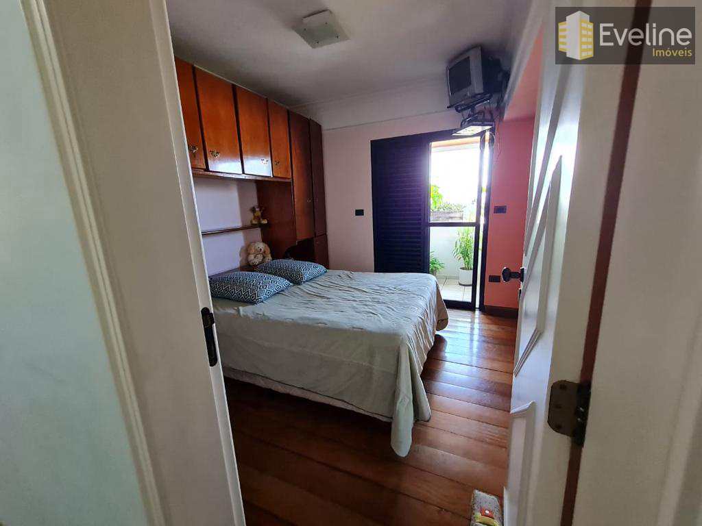 Apartamento à venda com 3 quartos, 130m² - Foto 10