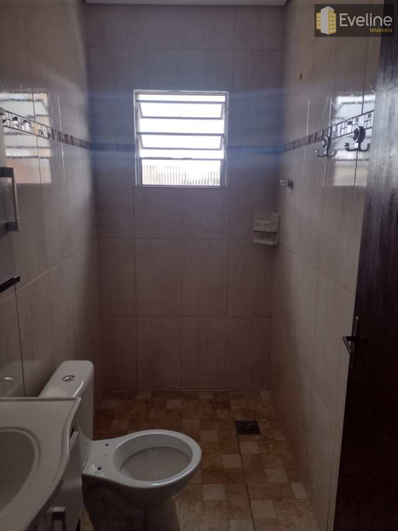 Casa à venda com 3 quartos, 300m² - Foto 12