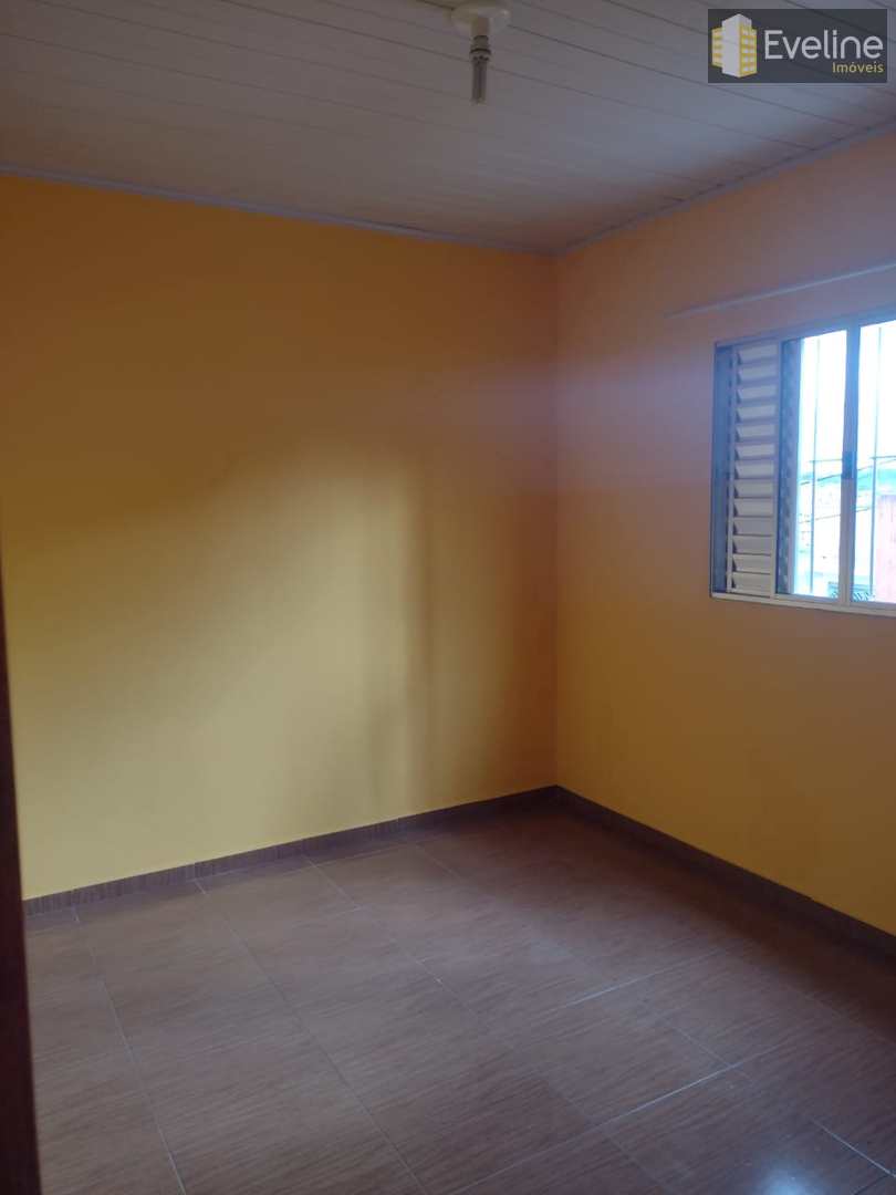 Casa à venda com 3 quartos, 300m² - Foto 8