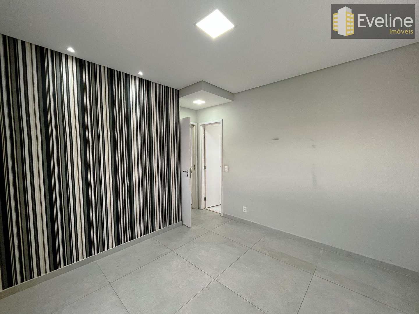 Apartamento à venda com 2 quartos, 68m² - Foto 14