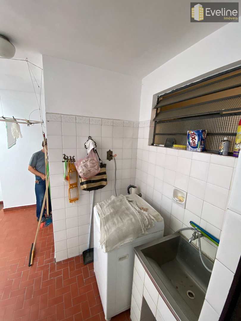 Casa à venda e aluguel com 4 quartos, 250m² - Foto 21