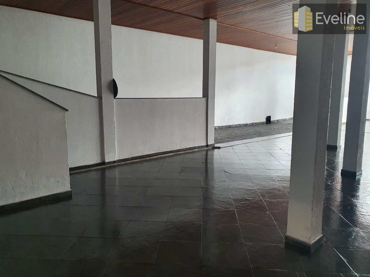 Casa à venda com 4 quartos, 273m² - Foto 25