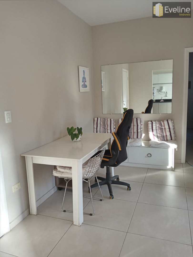 Apartamento à venda com 2 quartos, 56m² - Foto 3