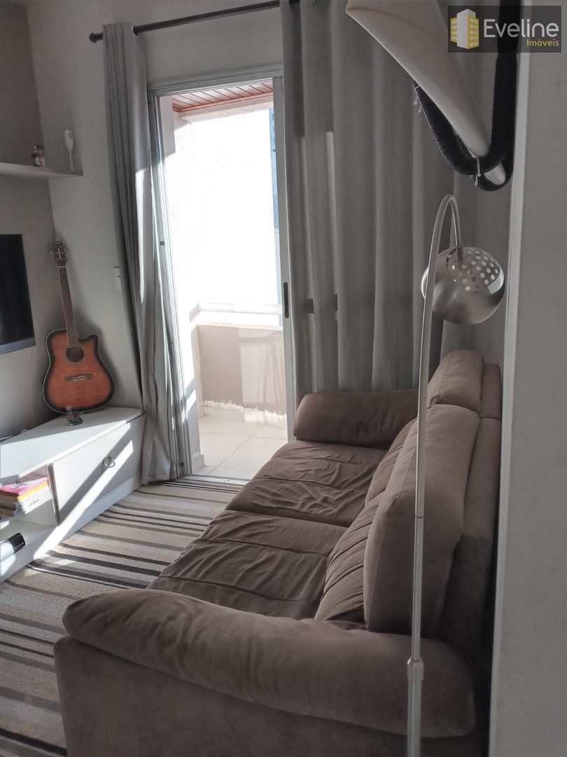 Apartamento à venda com 2 quartos, 56m² - Foto 2