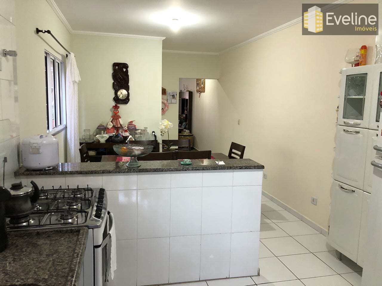 Casa à venda com 3 quartos, 137m² - Foto 4