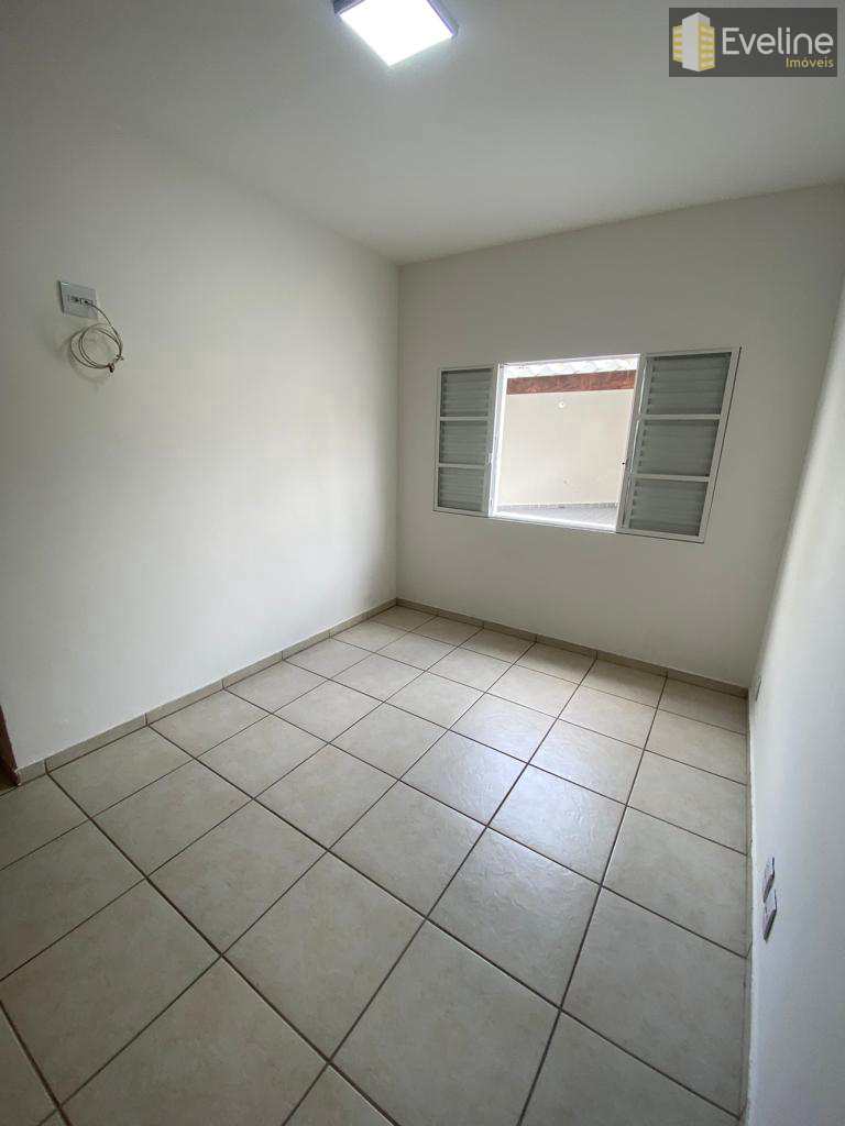 Casa à venda com 3 quartos, 140m² - Foto 7