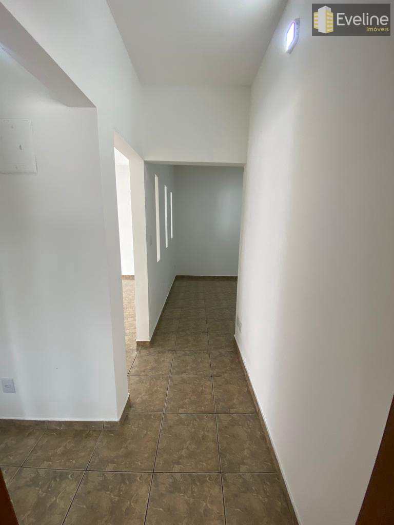 Casa à venda com 3 quartos, 140m² - Foto 13