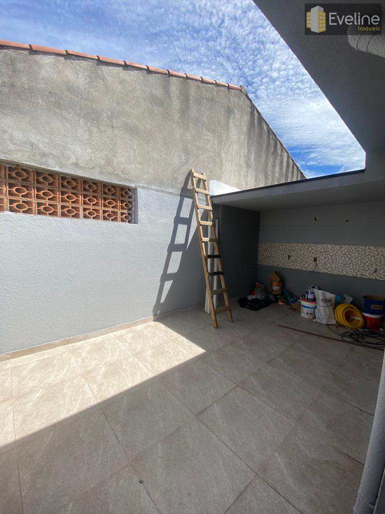 Casa à venda com 2 quartos, 64m² - Foto 15